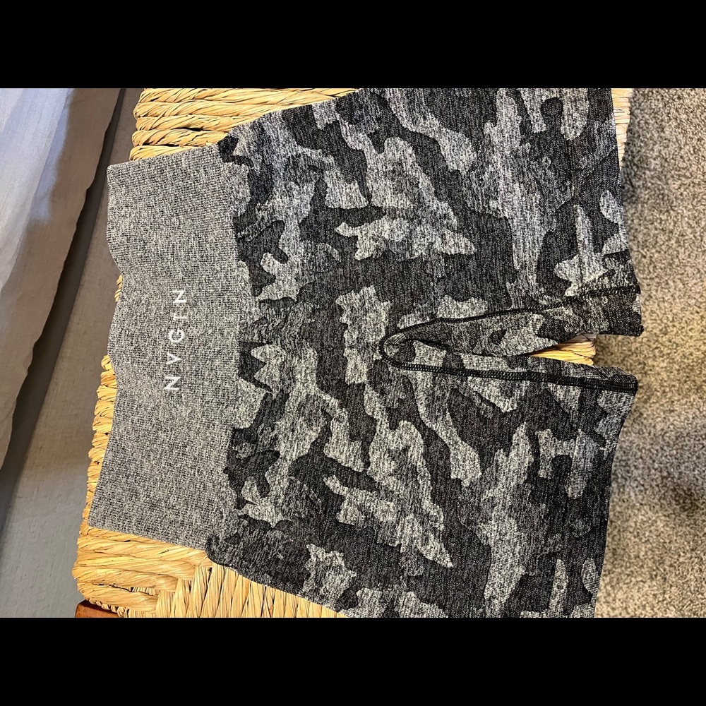 NVGTN black camo seamless shorts